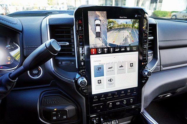 New 2026 Diamond Black Crystal Pearl-Coat Exterior Paint RAM Laramie Night Edition image 27