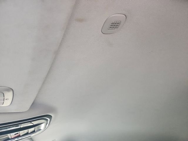 Used 2023 White/off-white Jeep Limited image 26