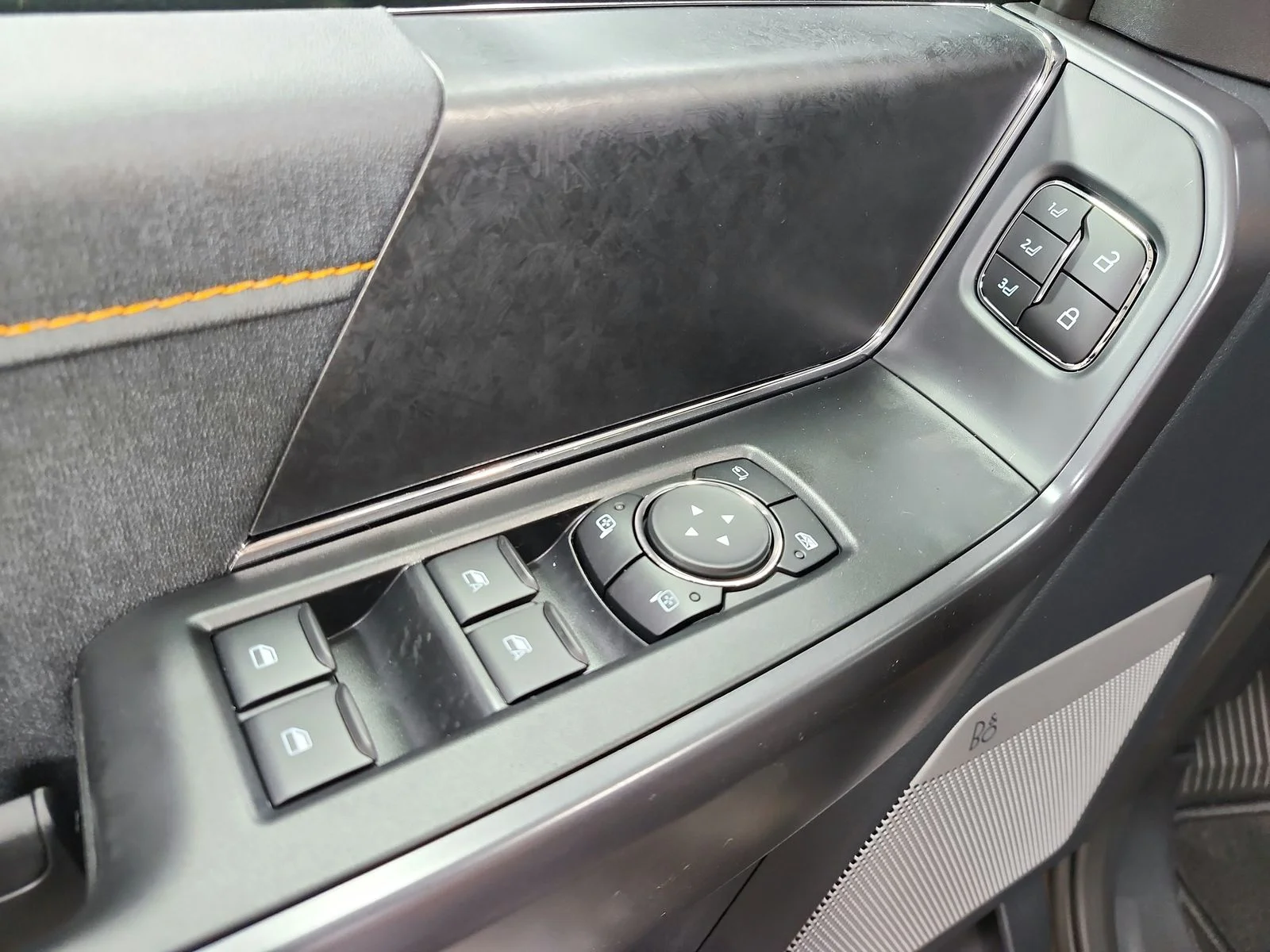 New 2026 Gray Ford Tremor image 37