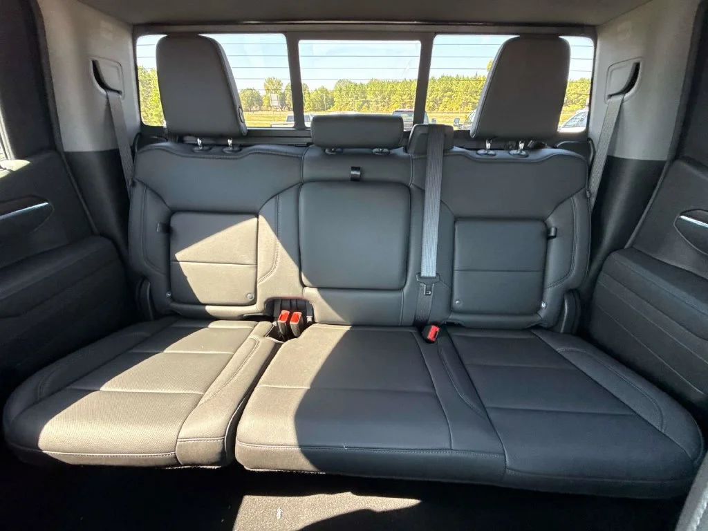 2026 GMC Sierra 1500 SLT - Photo 44
