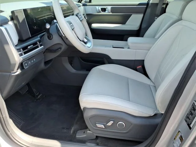 Used 2026 Silver Hyundai SEL image 19