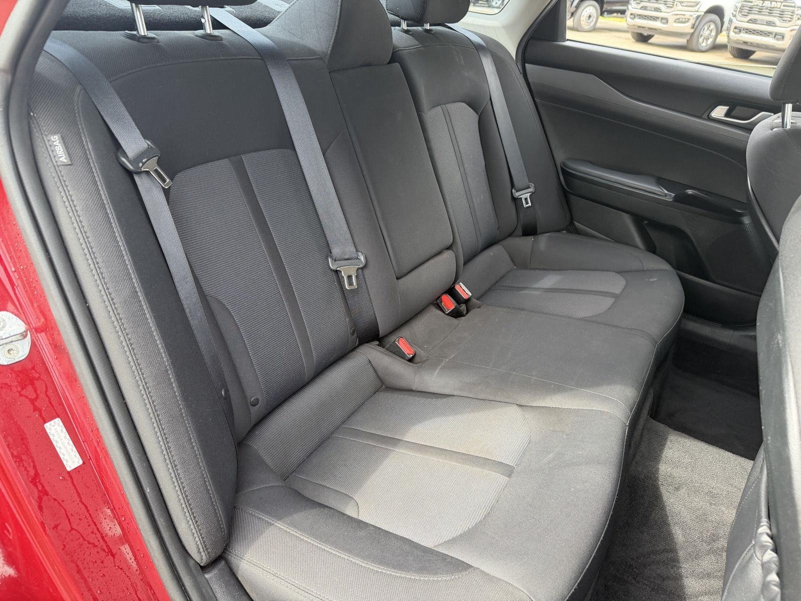 Used 2021 Passion Red Tintcoat Kia LXS image 18