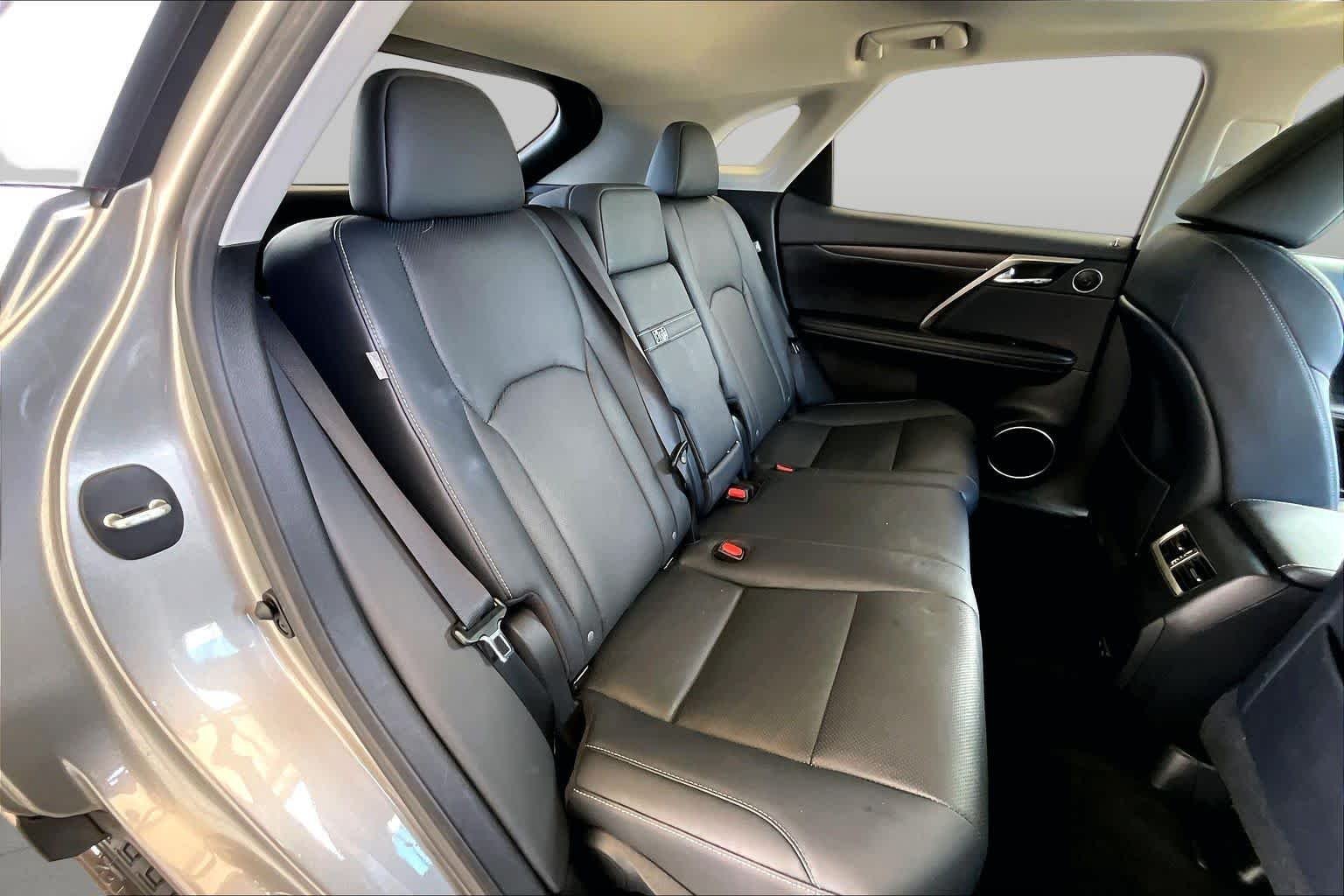 Used 2020 Atomic Silver Lexus  image 20