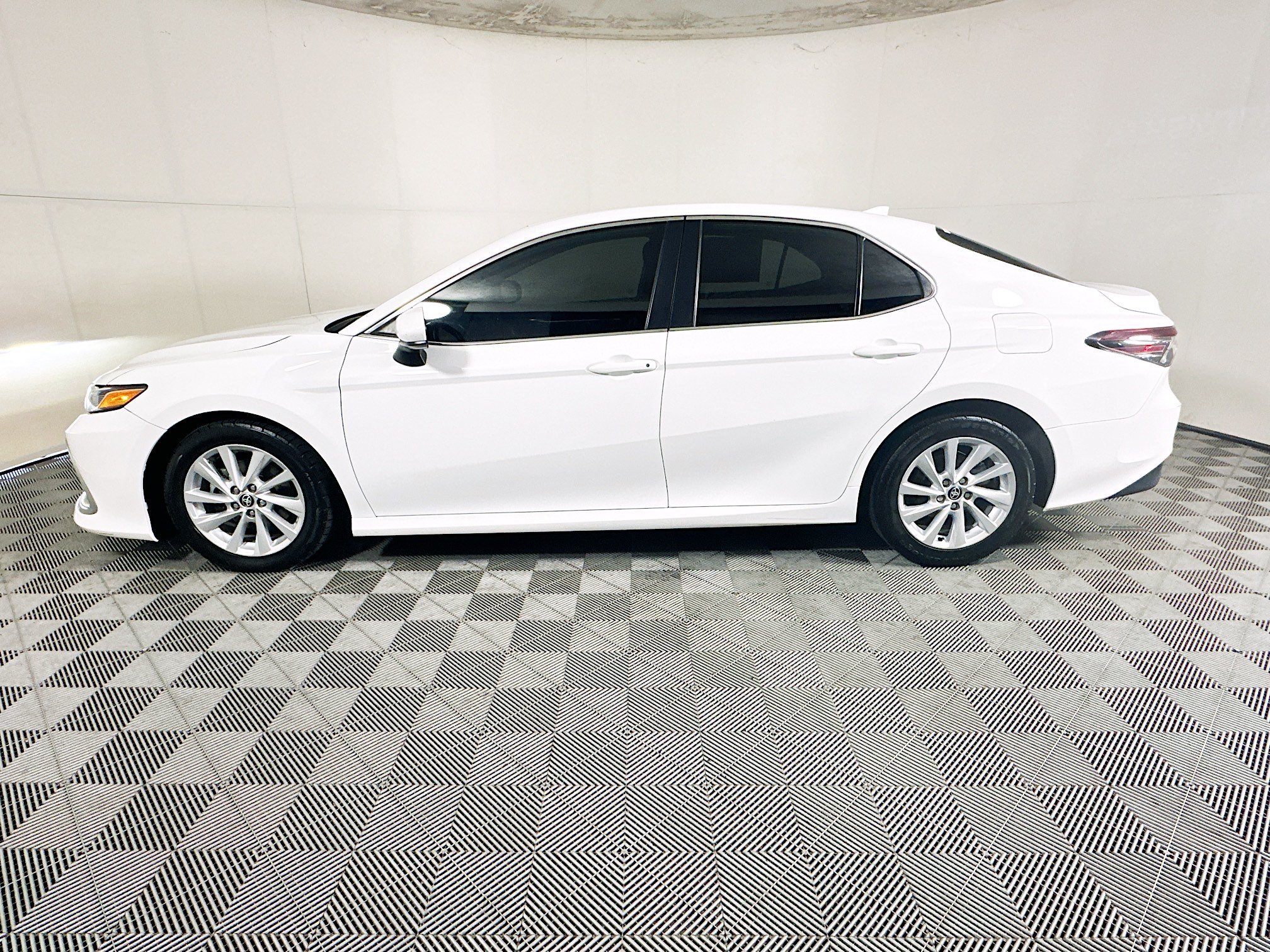 Certified Used 2023 Ice Toyota LE image 6