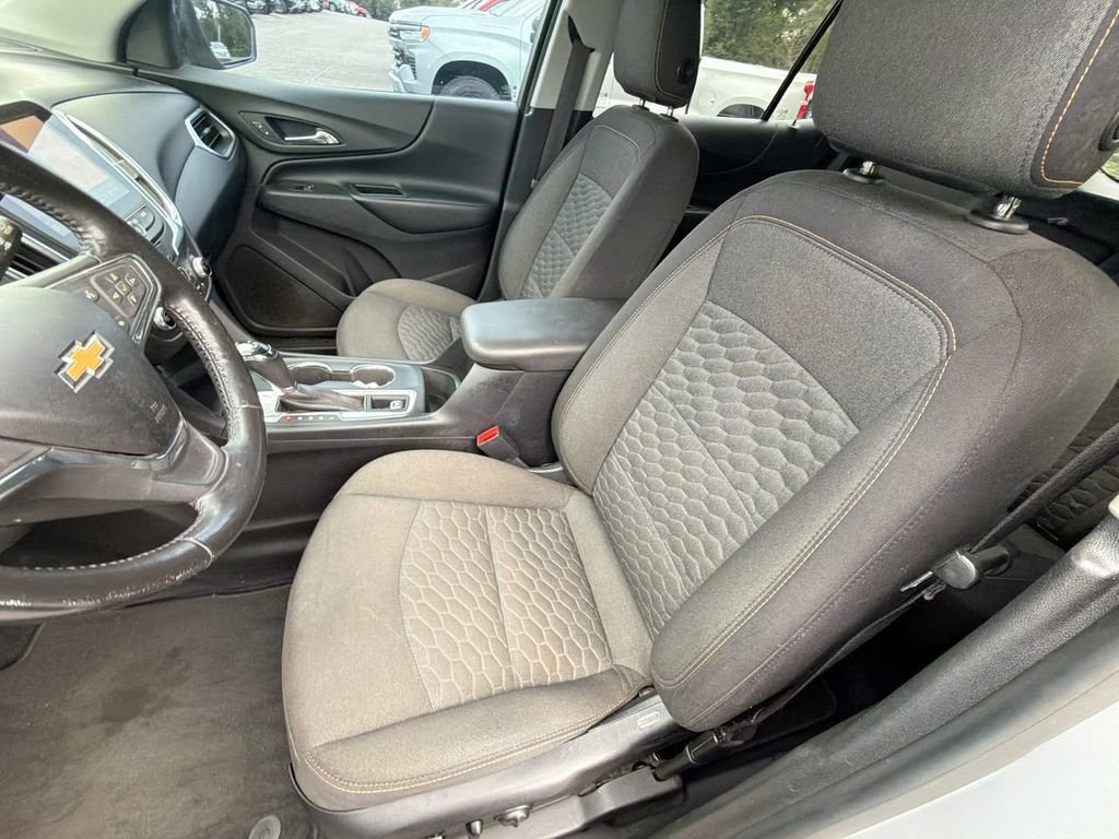 Used 2019 Silver Chevrolet LT image 17