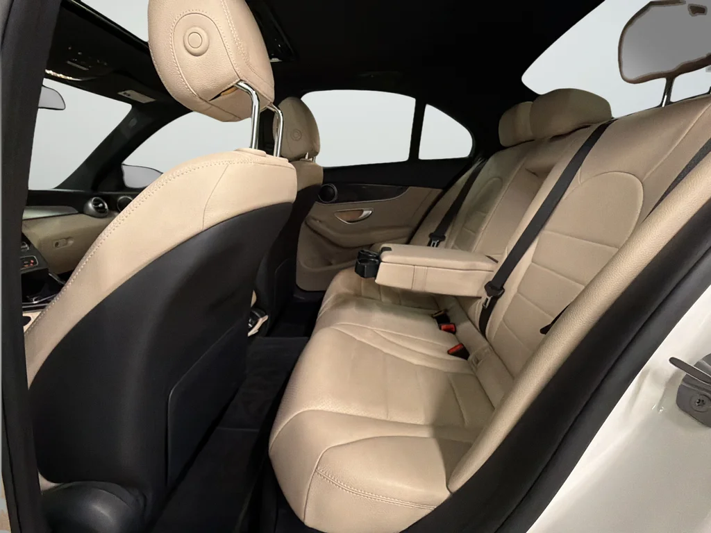 Used 2018 White Mercedes-Benz C 300 image 17