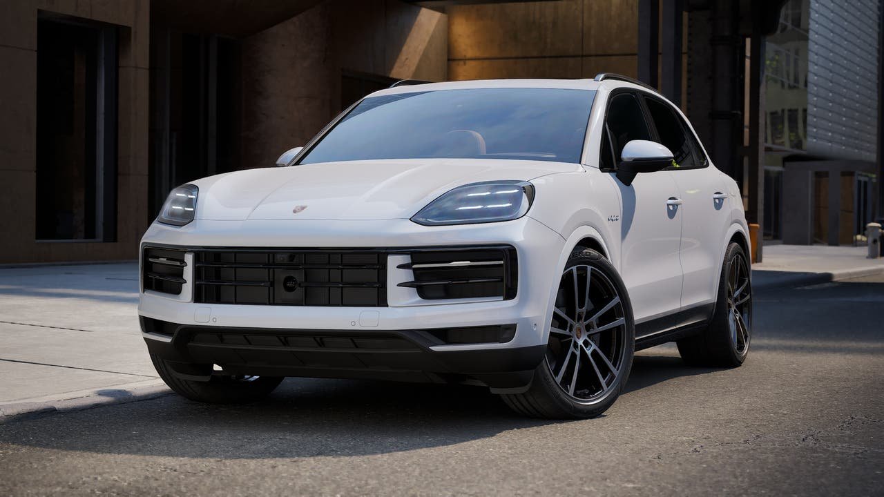 New 2026 Carrara White Metallic Porsche E-Hybrid image 1