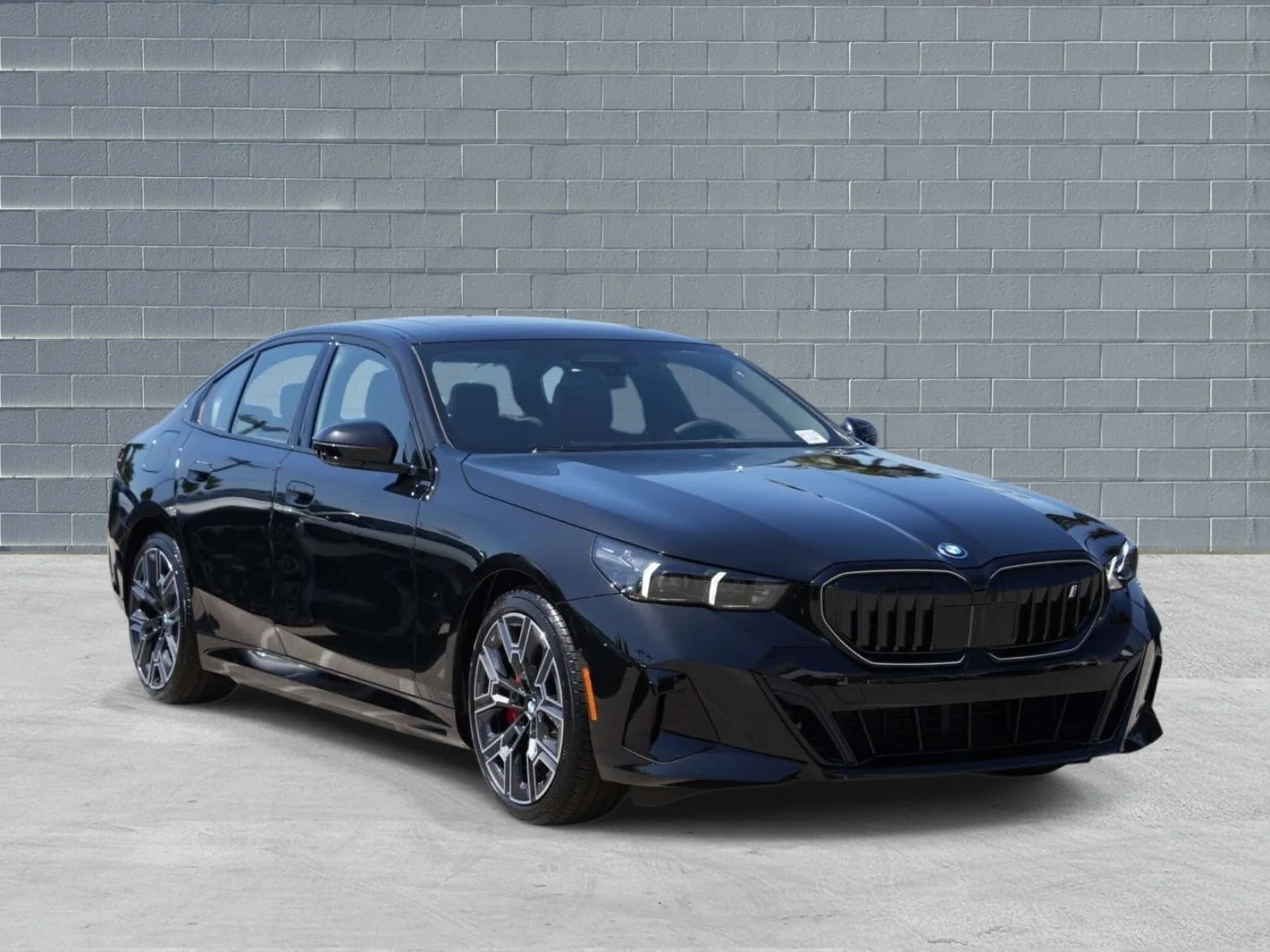 2027 BMW i5 eDrive40 Sedan's photo