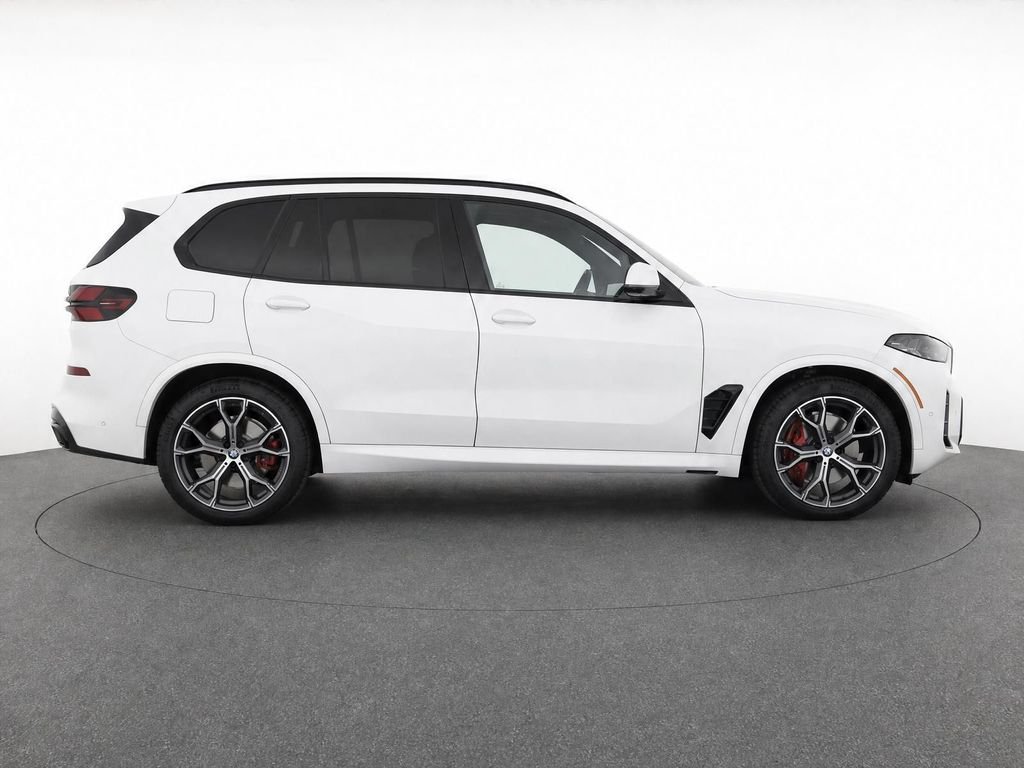 Certified Used 2025 Alpine White BMW xDrive40i image 2