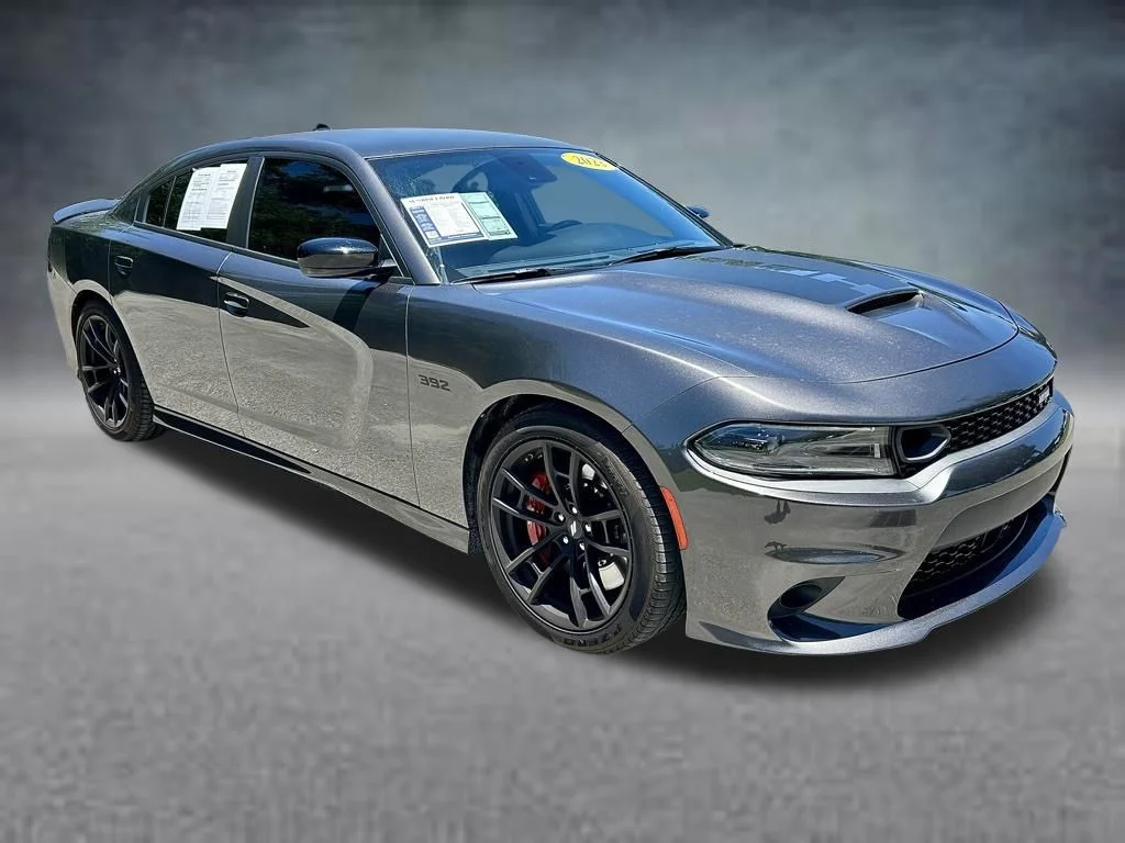 Used 2023 Granite Crystal Clearcoat Metallic Dodge R/T Scat Pack image 3