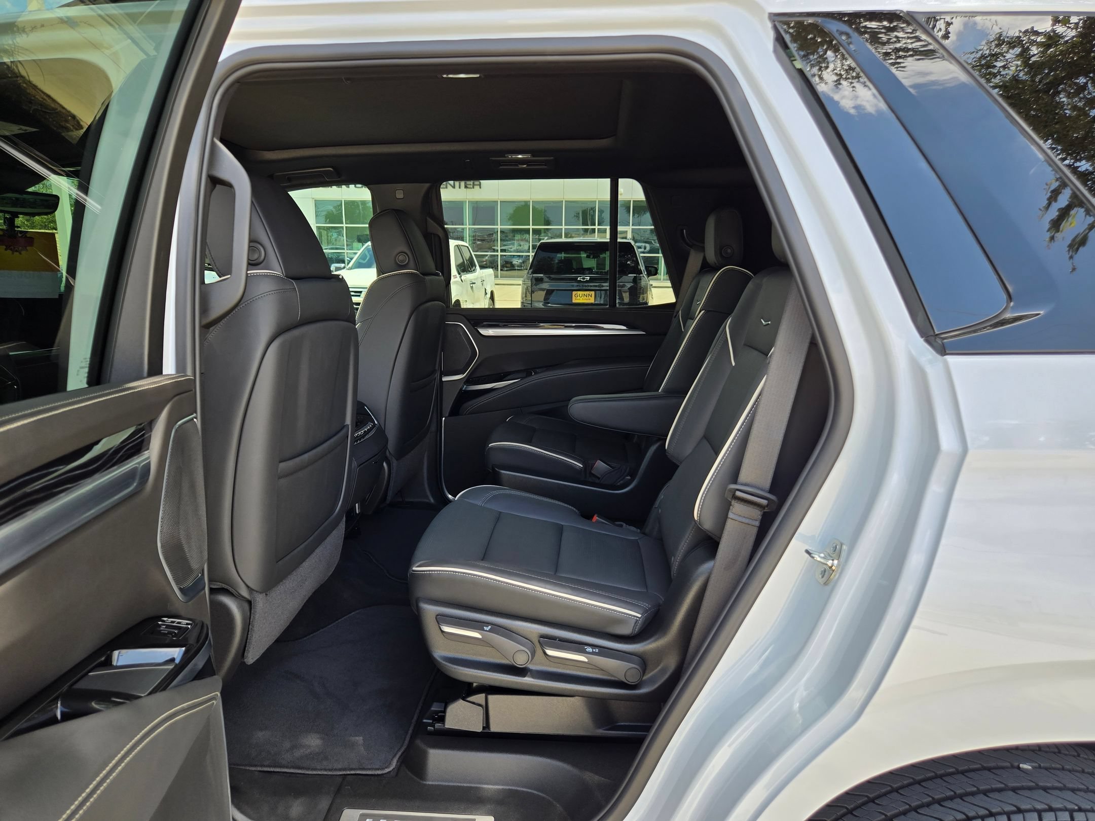 2026 Cadillac Escalade Sport - Photo 22