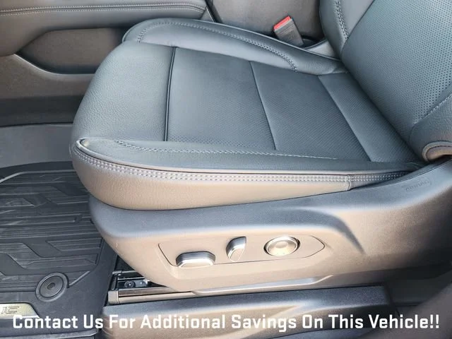 2026 GMC Yukon XL Denali - Photo 18