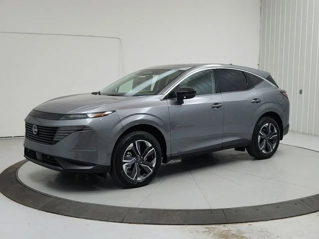 New 2026 Gray Nissan SL image 3