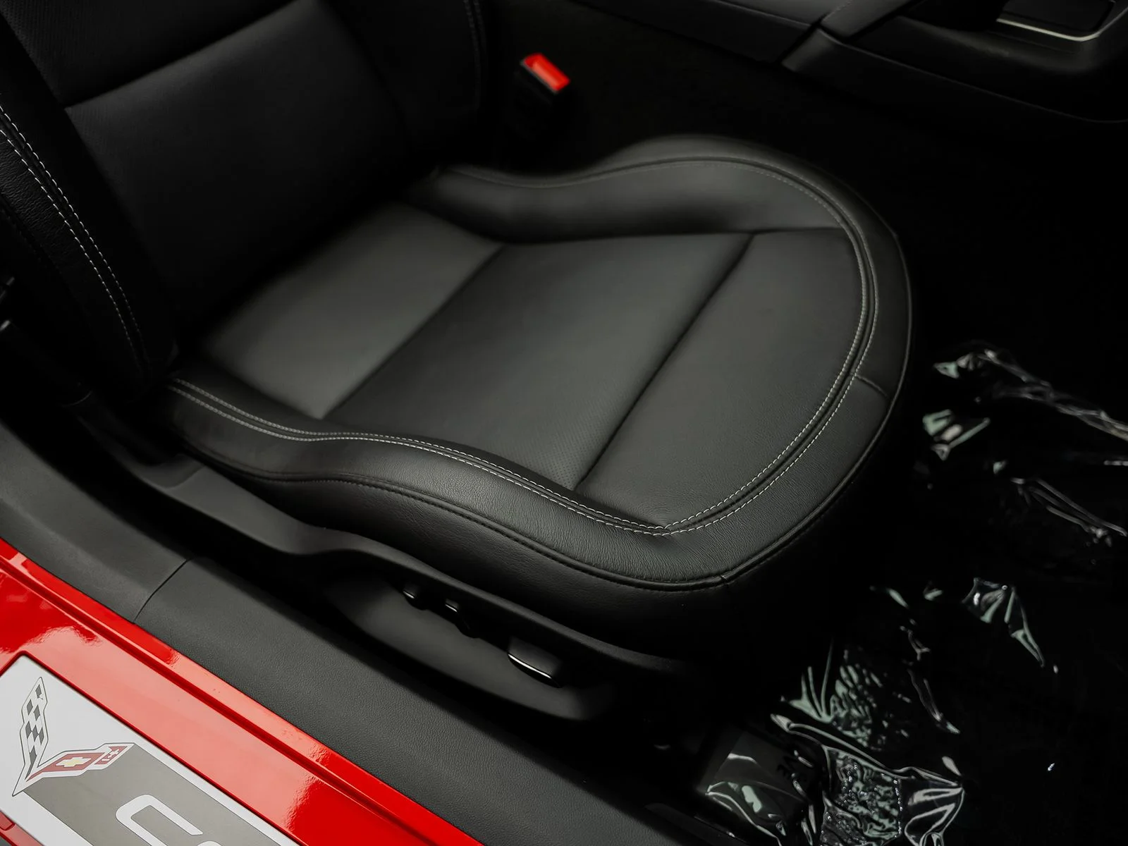 Used 2019 Red Chevrolet Z06 image 37