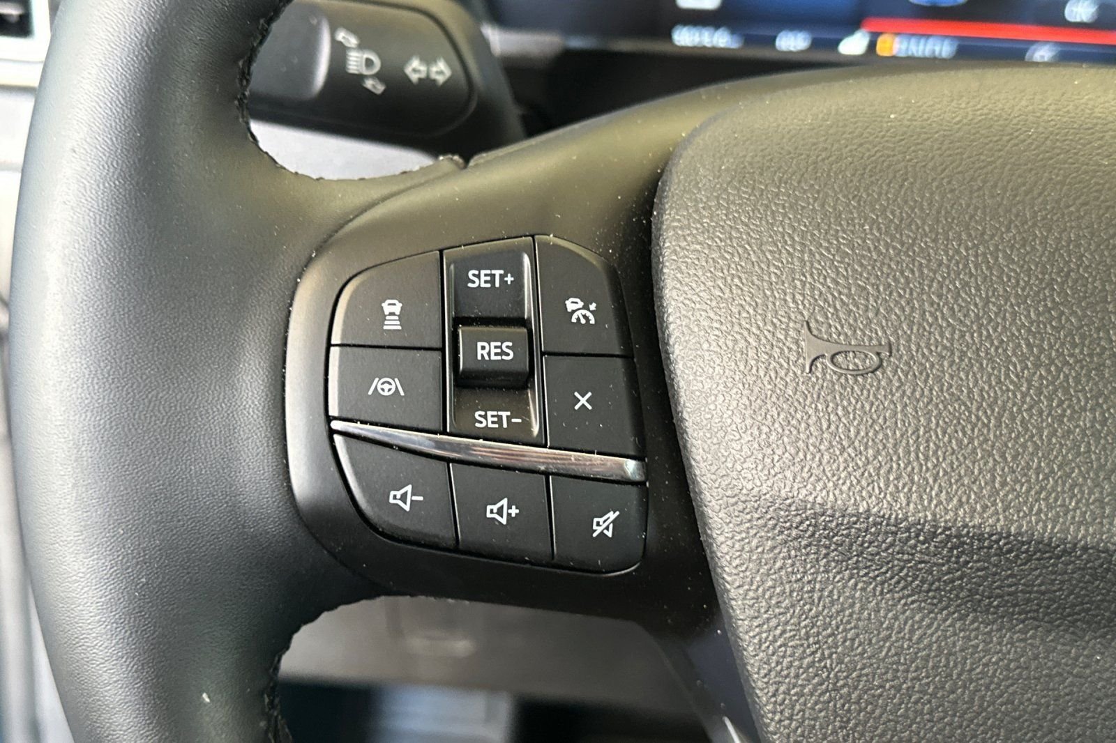 Used 2026 Blue Ford Outer Banks image 25