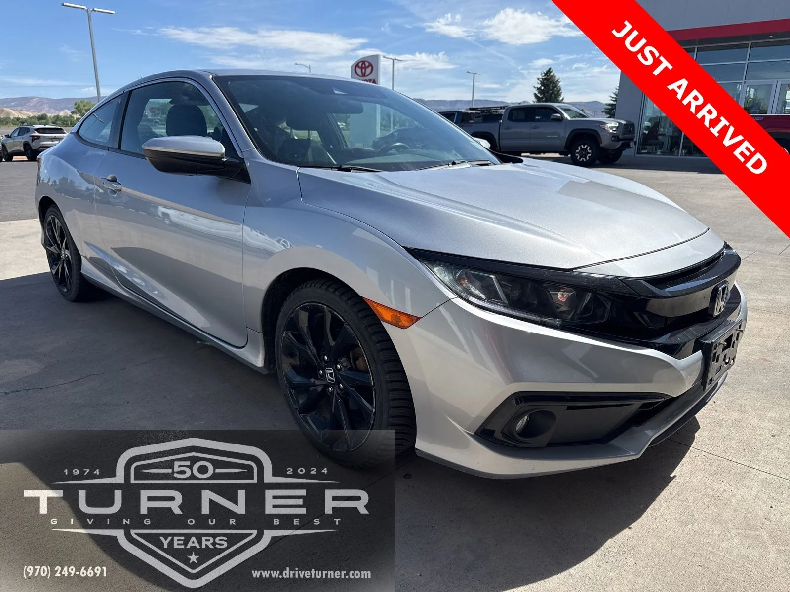 2019 Honda Civic Sport's photo