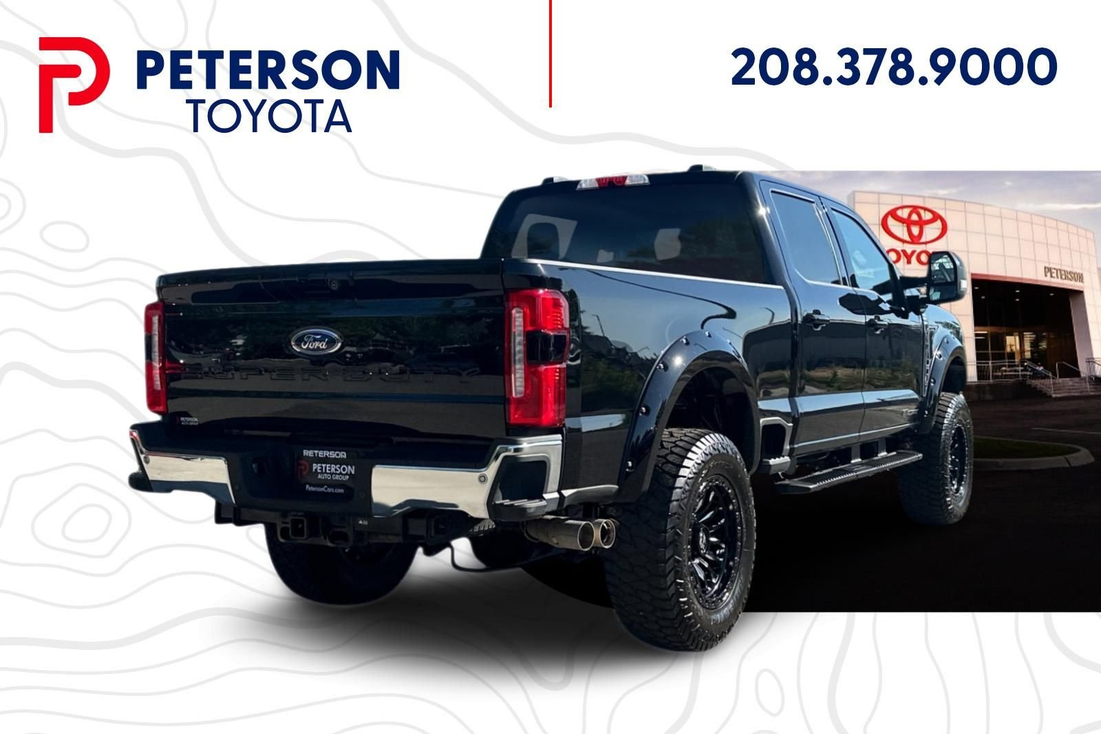 Used 2025  Ford Lariat image 3
