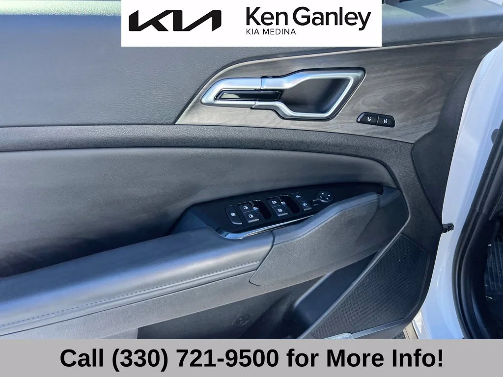 Certified Used 2025 White Kia X-Pro Prestige image 25