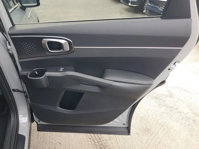 New 2026 Wolf Gray Kia S image 30
