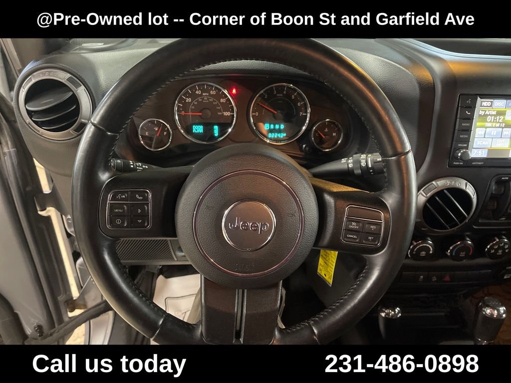 Used 2015 Silver Jeep Unlimited Sport image 20