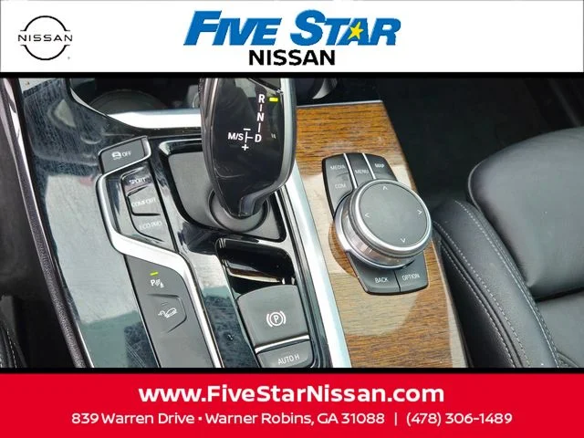 Used 2019 Silver BMW xDrive30i image 26