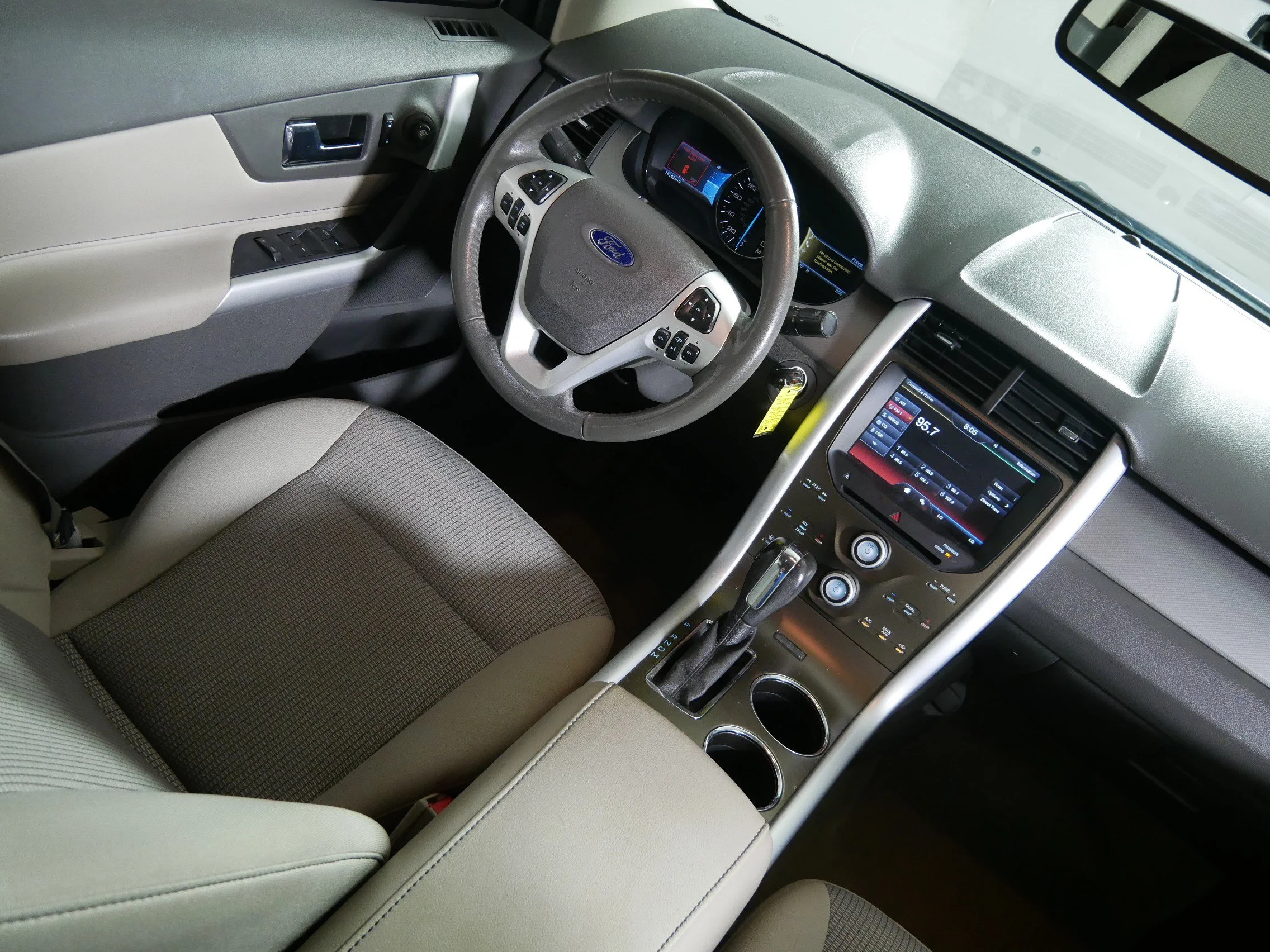 Used 2011 Kona Blue Metallic Ford SEL image 9