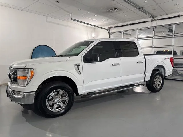 Used 2021 White Ford XLT image 4