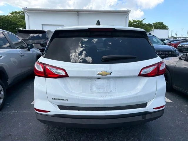 Used 2021 White Chevrolet LS image 7