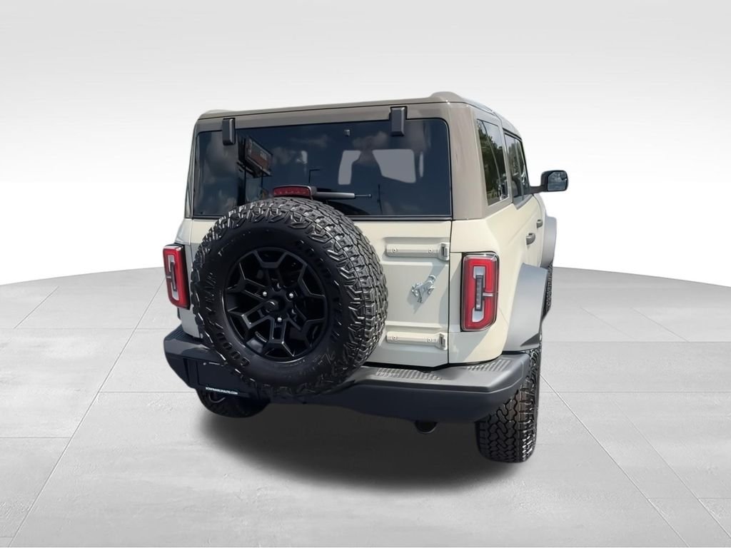 New 2026 Desert Sand Ford Badlands® image 7