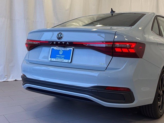 New 2027 Monument Gray Volkswagen 1.5T SE image 13