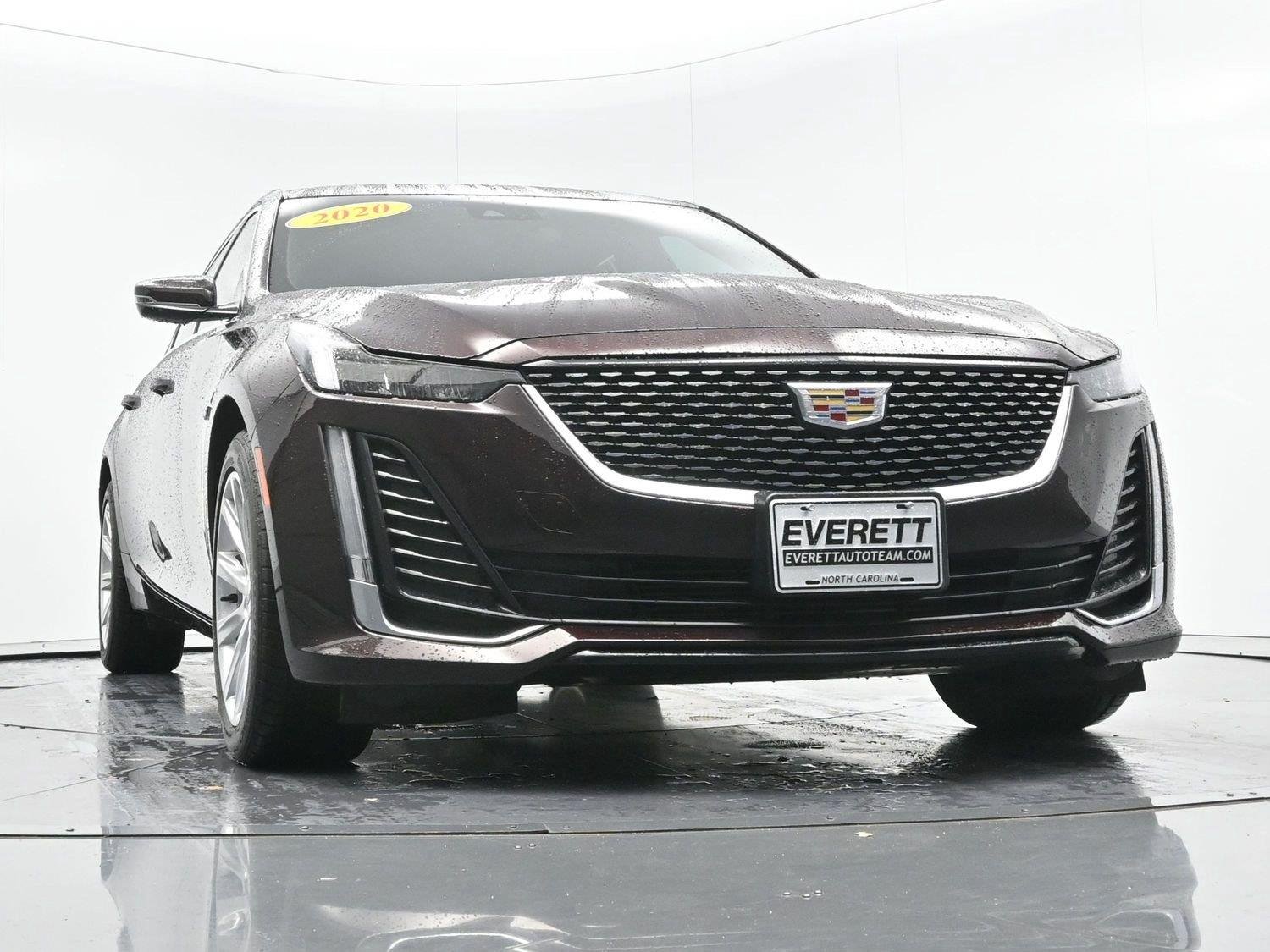 Used 2020 GARNET METALLIC Cadillac Luxury image 50