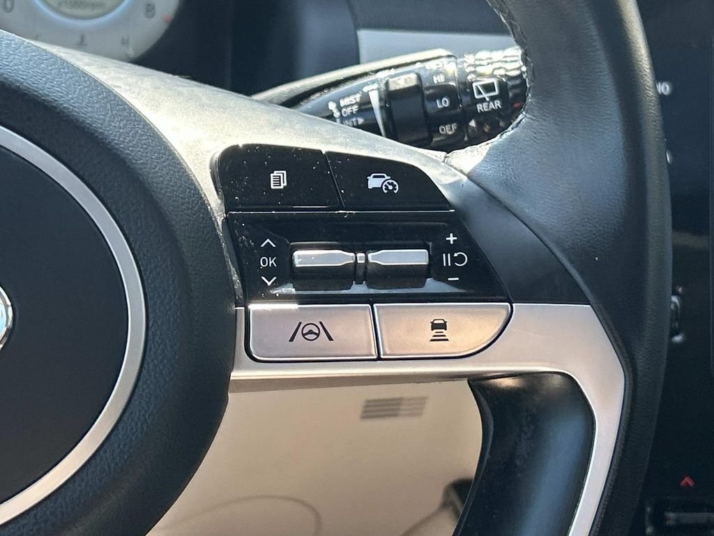 Used 2022 Gray Hyundai SEL image 22