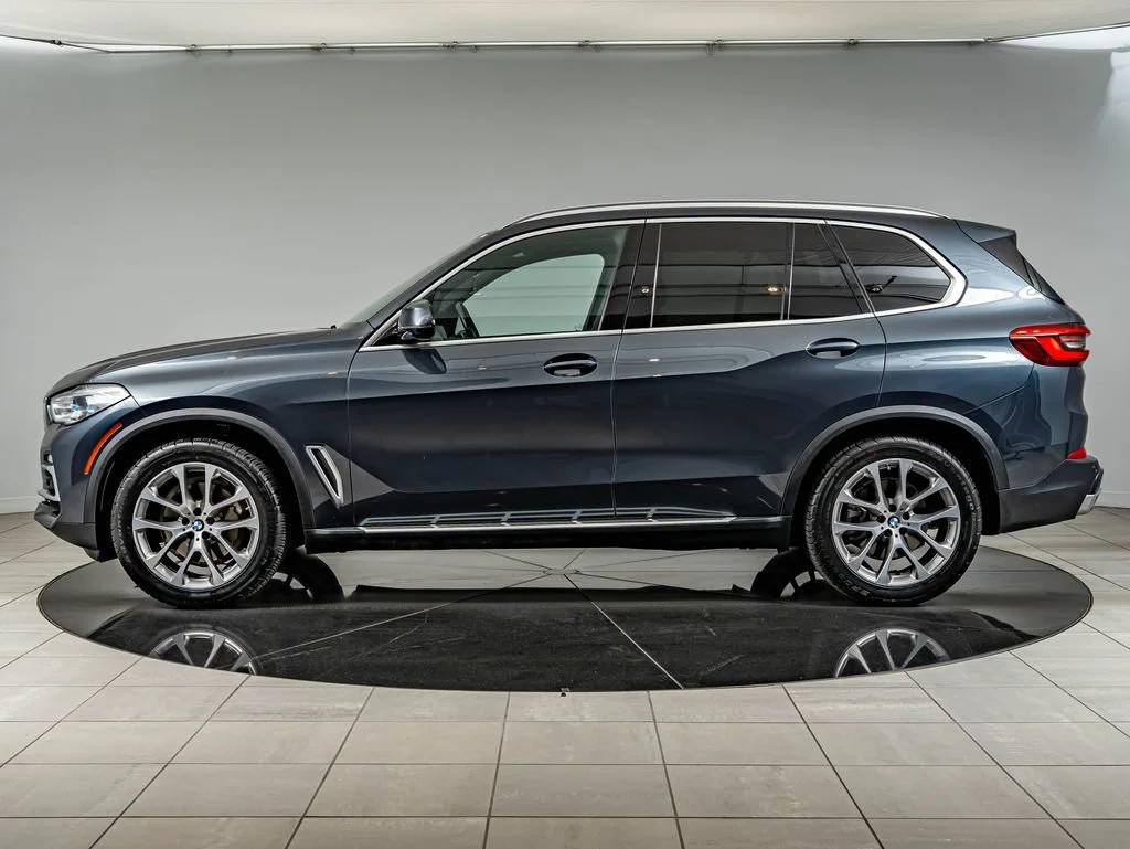 Used 2019 Arctic Gray Metallic BMW xDrive40i image 8