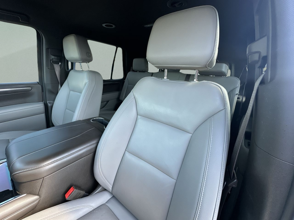Used 2025 Gray Chevrolet LT image 22