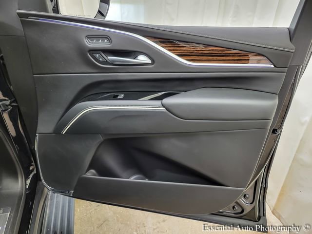 Used 2023 Black Raven Cadillac Premium Luxury image 27
