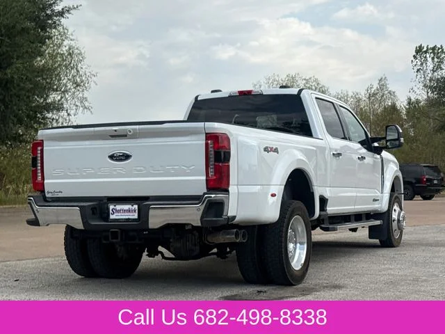 Used 2025 White Ford Lariat image 9