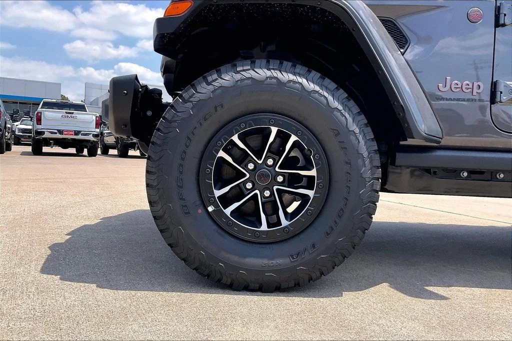 New 2026 Jeep Wrangler Rubicon X 4D Sport Utility
