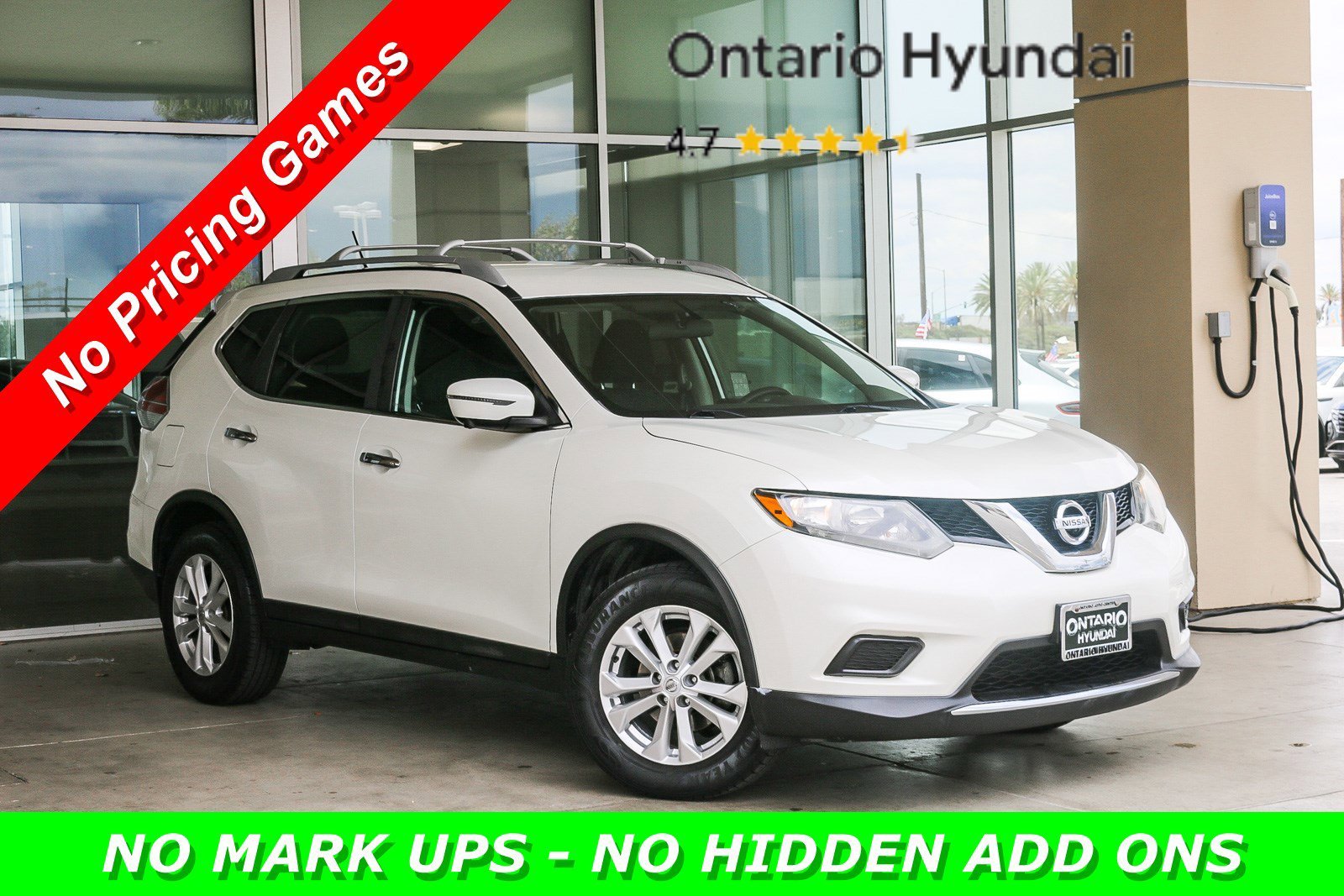 2016 Nissan Rogue SV FWD's photo