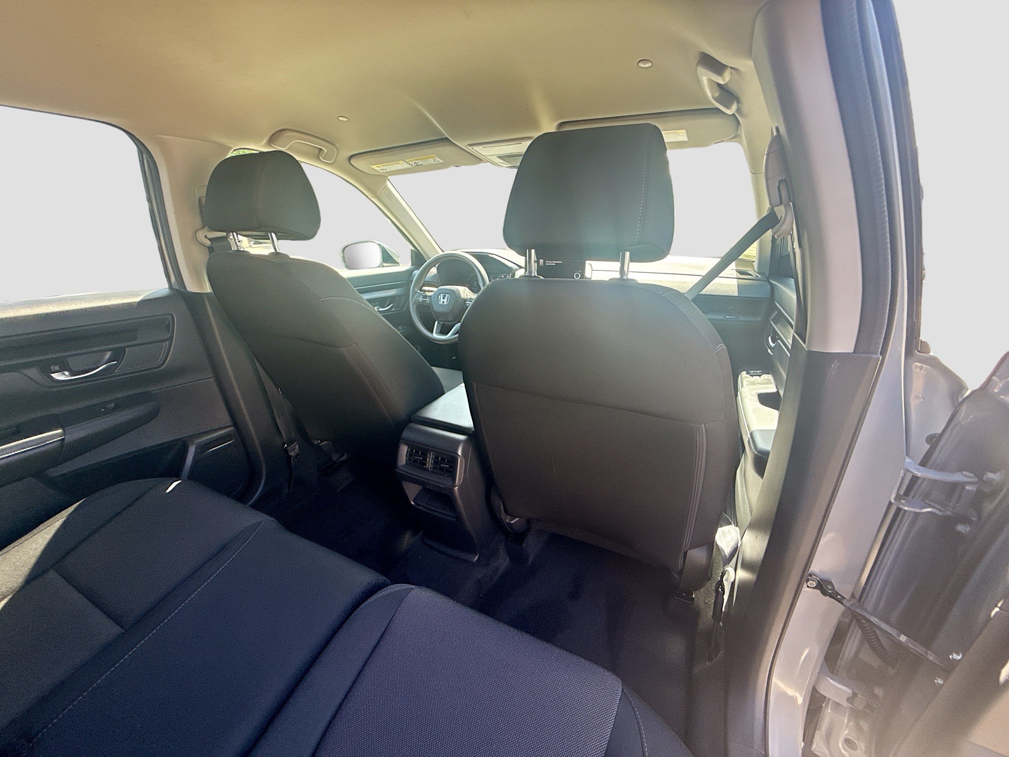 2025 Honda CR-V LX - Photo 29