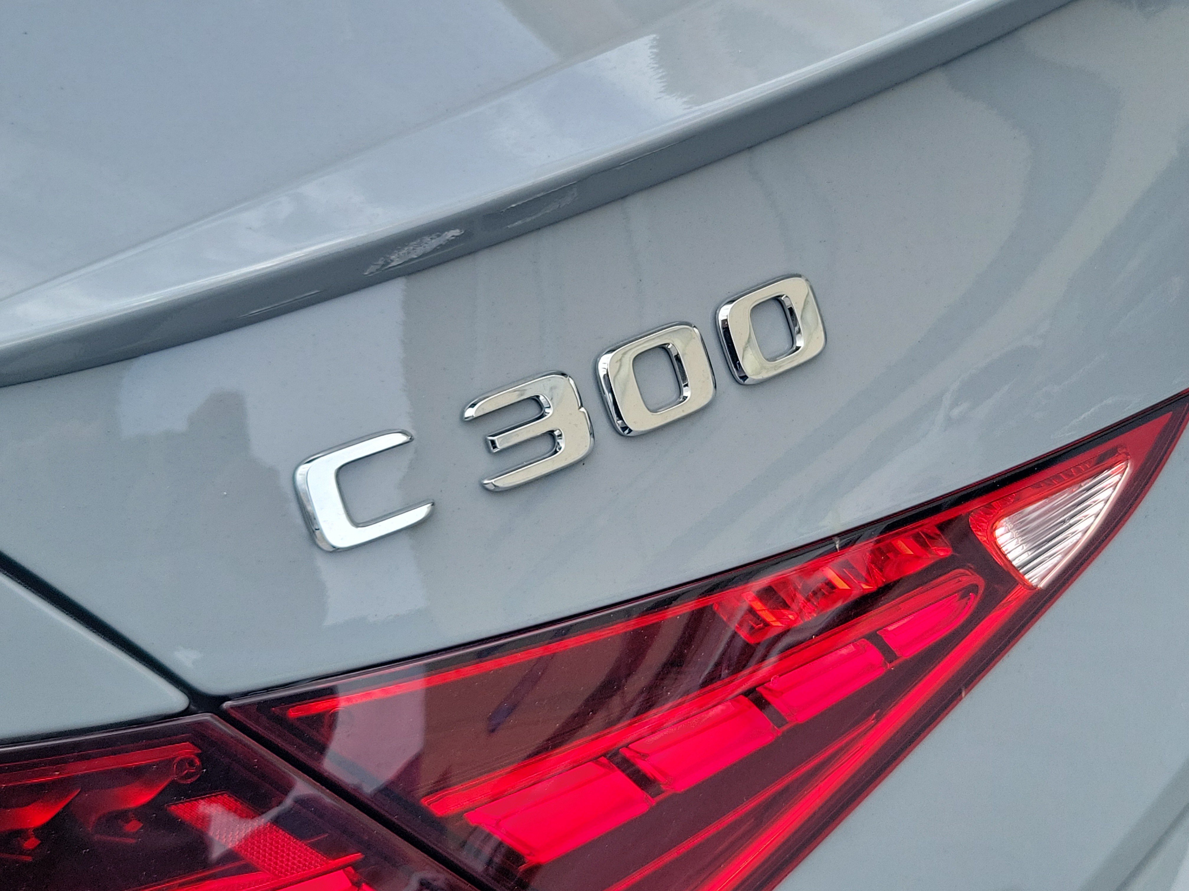 New 2026 MANUFAKTUR Alpine Grey Mercedes-Benz C 300 image 7