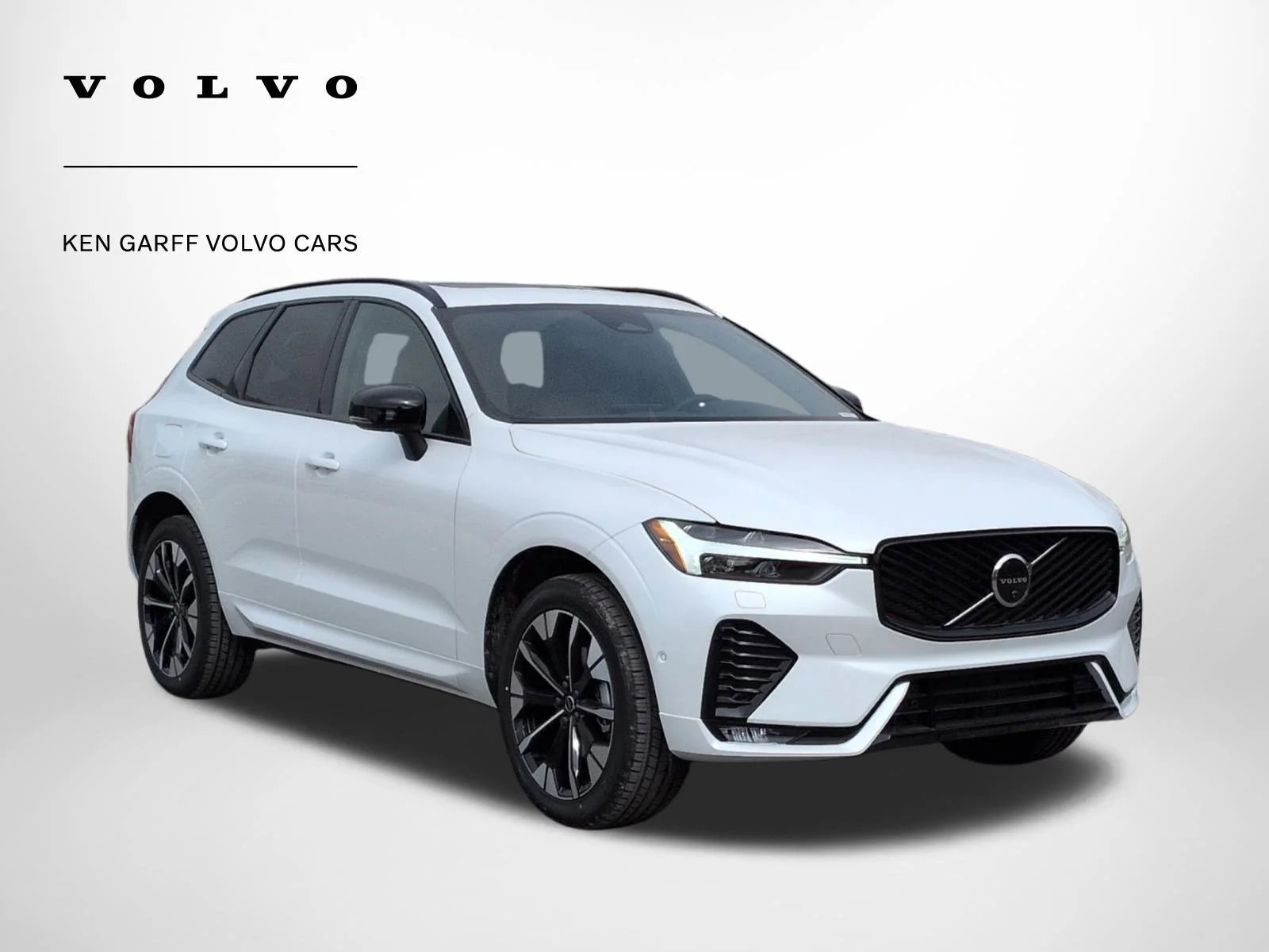 2026 Volvo XC60 B5 Plus Dark AWD's photo