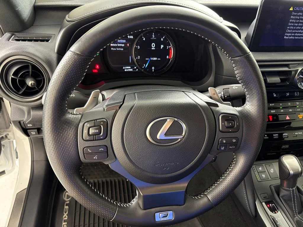 Used 2024 White Lexus 500 F SPORT Performance Premium image 32