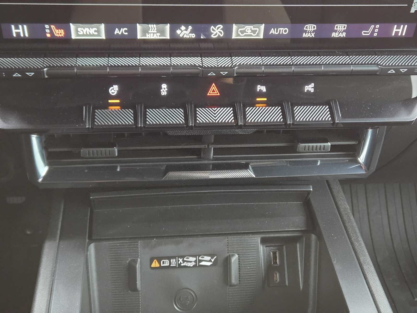 2026 GMC HUMMER EV 2X - Photo 13