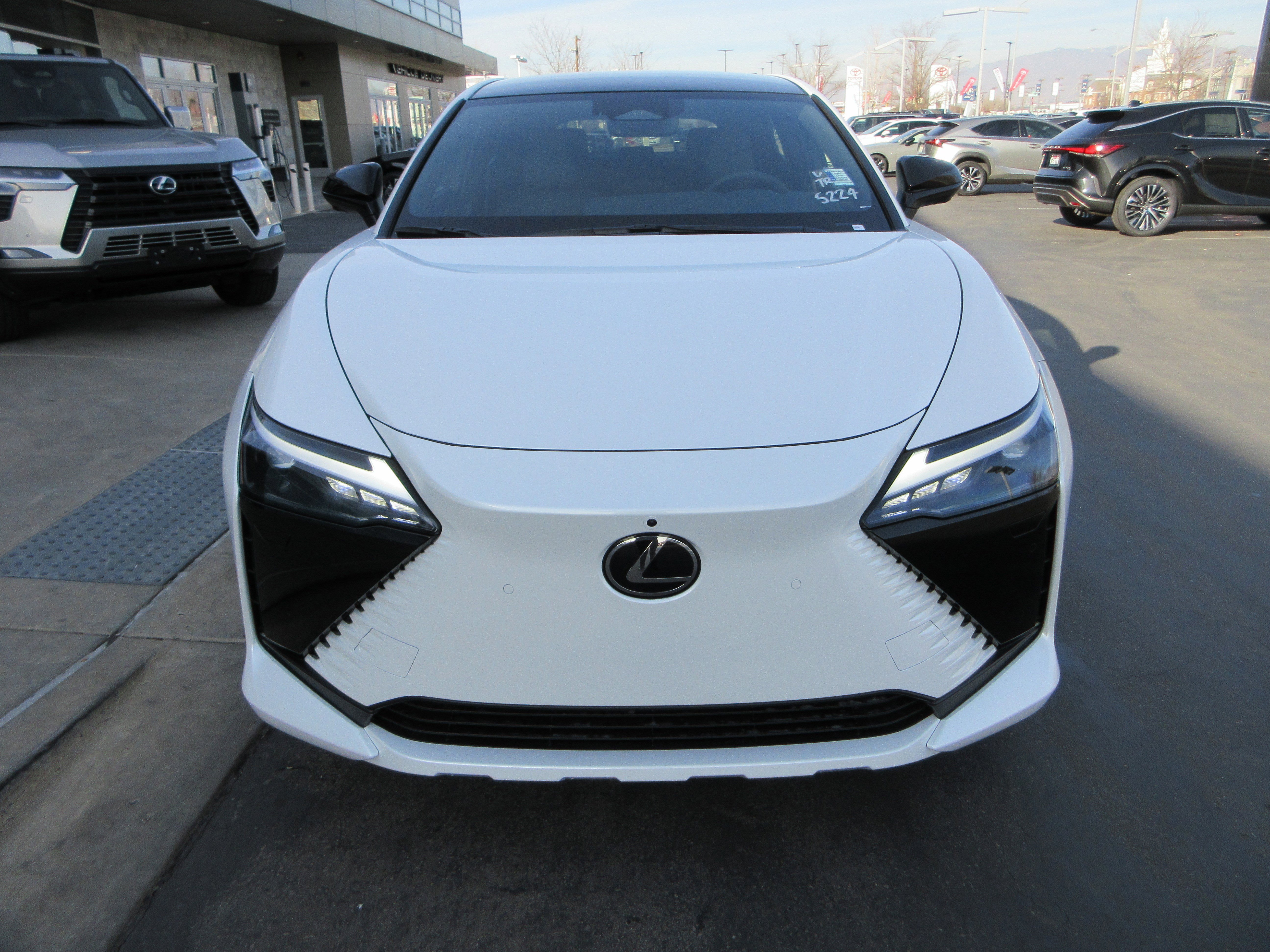 2026 Lexus RZ Premium - Photo 14