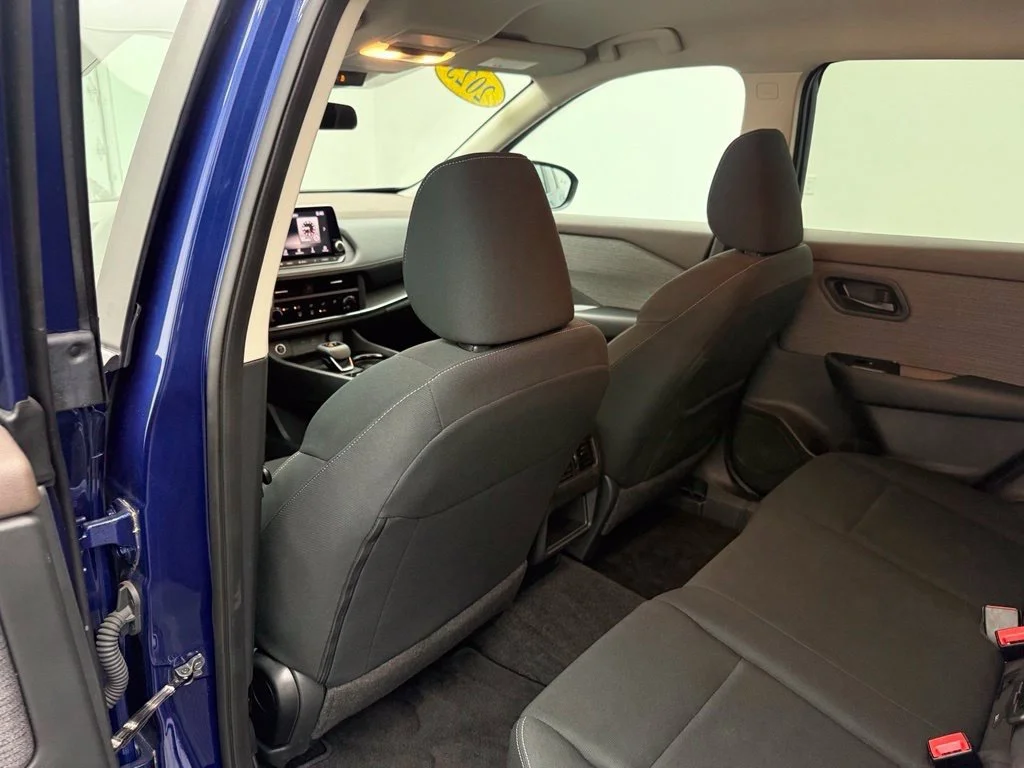 Used 2023 Blue Nissan S image 29