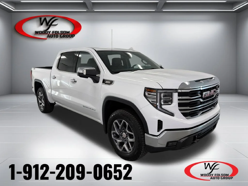 New 2026 Summit White GMC SLT image 1