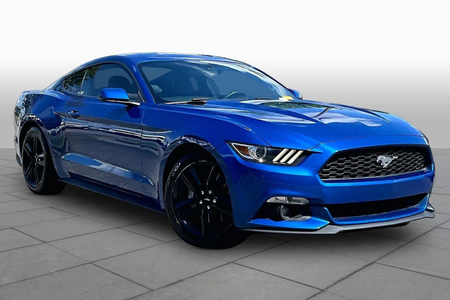 Used 2017 Lightning Blue Metallic Ford EcoBoost Premium image 3