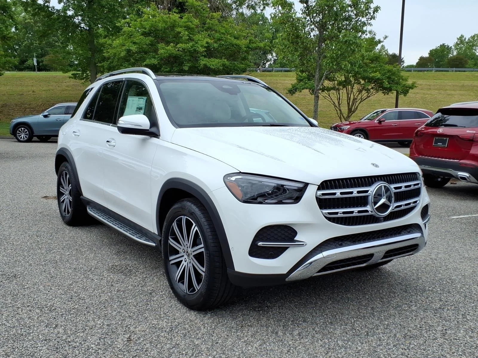 New 2026 WHITE Mercedes-Benz GLE 350 image 3