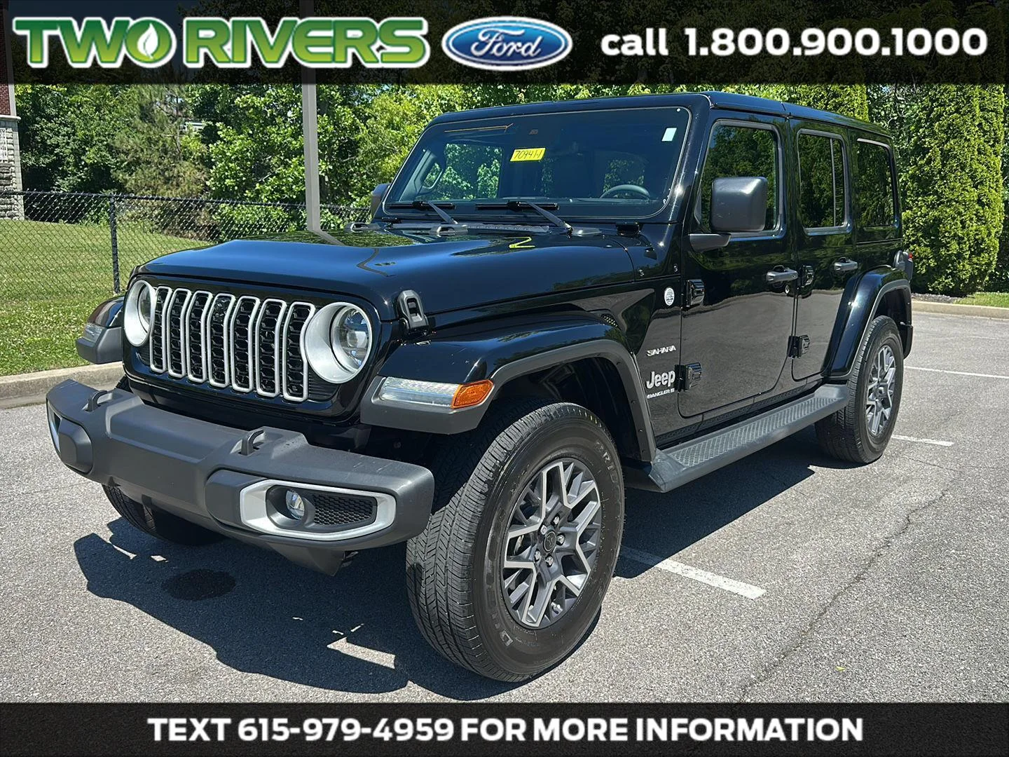 2024 Jeep Wrangler Sahara's photo
