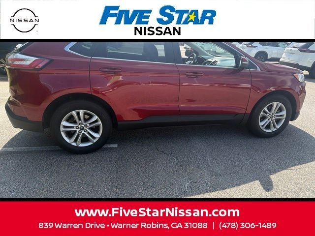 Used 2019 Red Ford SEL image 12